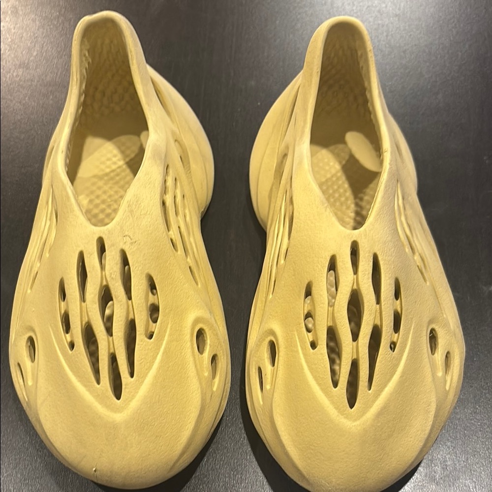 Yellow Foam Runners